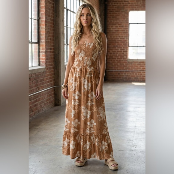 NWT Promesa Boho Tropical Floral Strappy Back Smocked Halter Maxi Dress - Picture 2 of 6